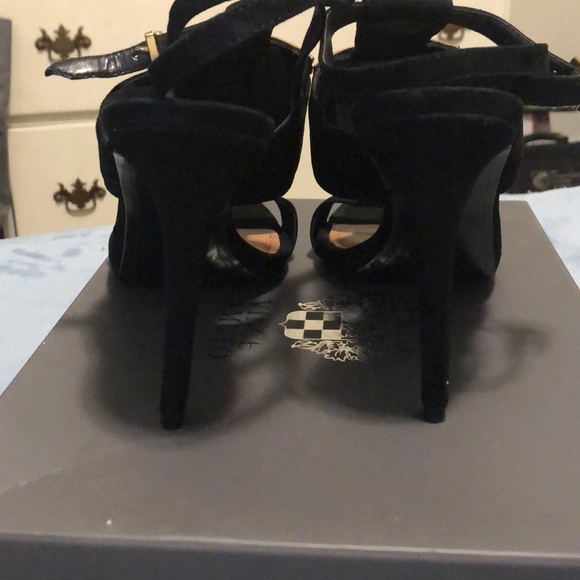 Heels - Picture 3 of 5